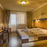 Hotel Sun