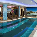 Sun Hotel