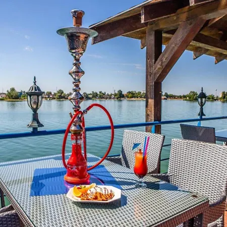 Sun Hotell Senec
