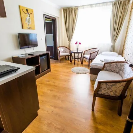Sun Hotell 4*