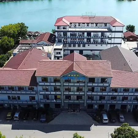 Sun Hotel Senec